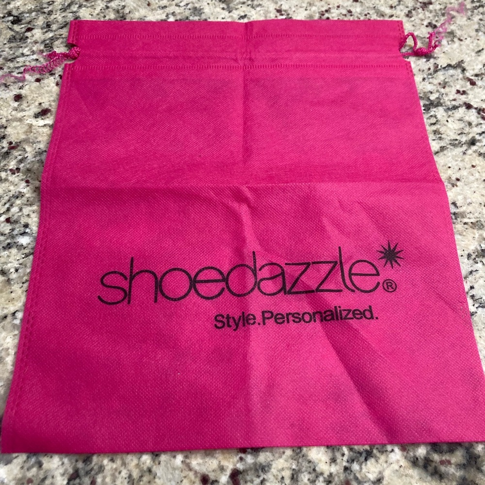 ShoeDazzle pink bag/shoe protector